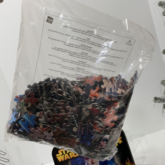 STAR WARS puzzle 500 pc double sided in metal tin New - Picture 9 of 10